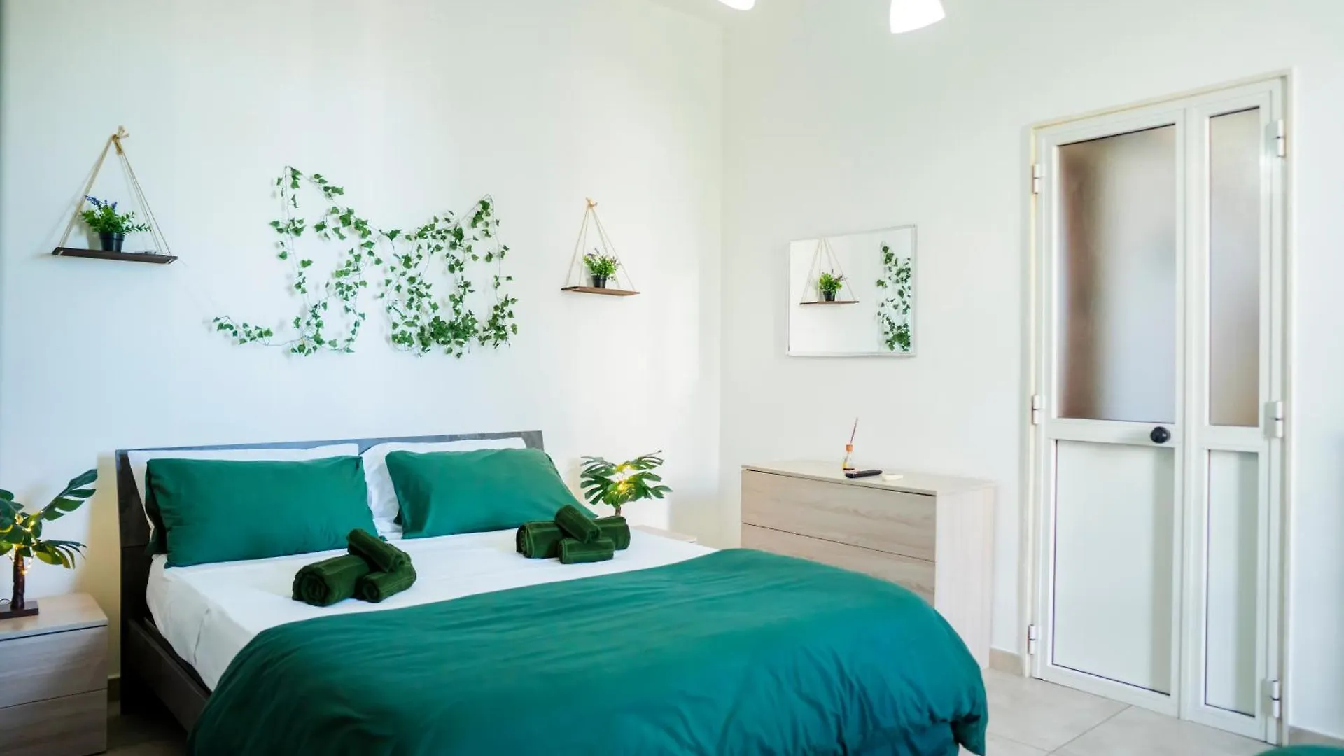 Angel Oak Palese Airport Apartment Bari 0*,  Italy